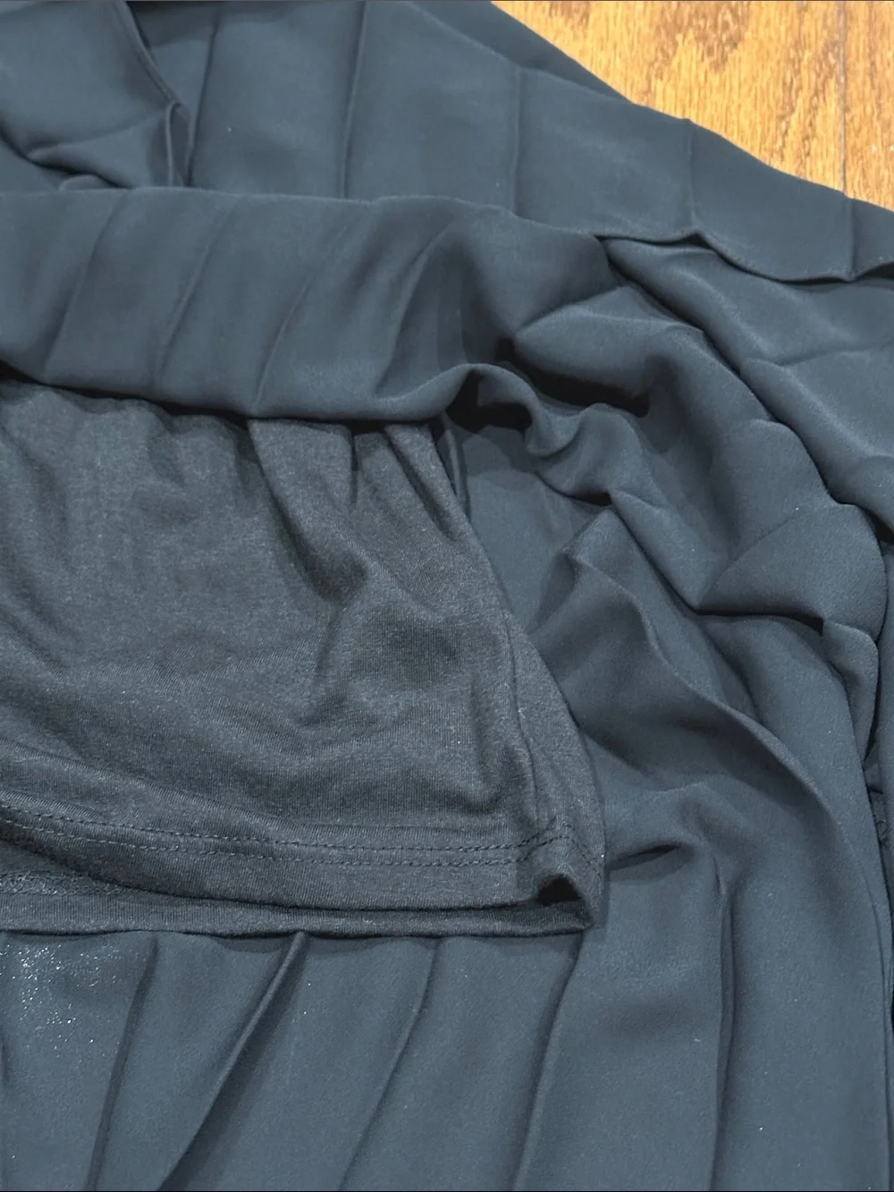Max Studio Black Pleated maxi Skirt